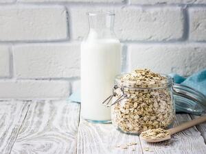 حليب الشوفان..الفوائد الصحية والقيمة الغذائية
