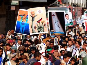 Two Yemeni UN employees are jailed by Houthi militants