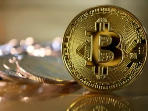 الارتفاع يسيطر على العملات الرقمية 