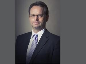 فجوة الثقة تمنع الأثرياء في الإمارات من تحقيق أهدافهم