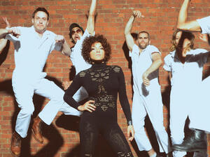 فرقة Brass Against