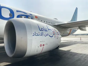 فلاي دبي تشارك في دبي للطيران بإحدى طائراتها من بوينغ ماكس 8