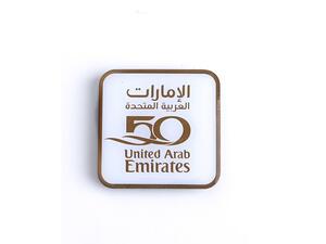 متجر طيران الإمارات الرسمي يطرح تشكيلة تذكارات يوبيل الإمارات