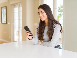 تعاون بين دبي فيرست وماستركارد لإطلاق أول تجربة مصرفية متخصصة عبر الجوال في الشرق الأوسط وأفريقيا