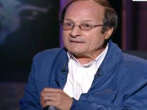 كتاب "الإمساك بالقمر.. فصول من سيرة زماننا" لمحمود الورداني