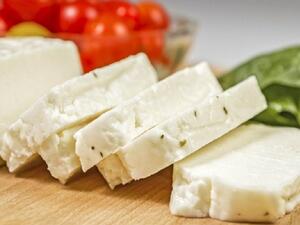 جبن الحلوم: الفوائد، القيمة الغذائية والمزيد