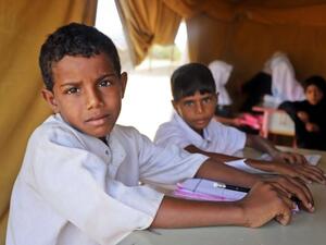 الخيام والأكواخ فصول دراسية في اليمن