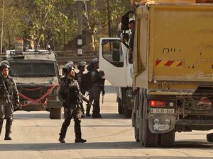 Israeli forces attack Palestinians