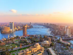 "القابضة" (ADQ) تعلن إنشاء مكتب في القاهرة لتعزيز التزامها بالاستثمار في مصر   