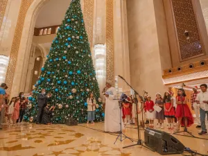 قصر البستان، فندق الريتز-كارلتون يختتم عام 2021 في أجواء احتفالية خلابة