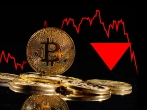 أسعار العملات الرقمية: بيتكوين ينخفض إلى مستويات 47 ألف دولار