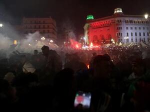 احتفالات في الجزائر بعد الفوز بكاس العرب