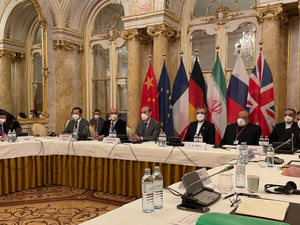 مفاوضات بين إيران والدول الكبرى