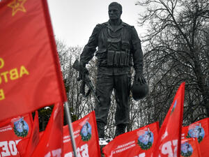 The risk of anti-Russian sentiment among the Afghan people and elite is important to Moscow. Moscow has learned from the past experience in Afghanistan, it does not currently want the option of a military conflict in the country. so, a direct military presence (such as in Syria) in Afghanistan is not considered by Russia.
