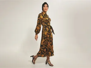 علامة رد تاغ العملاقة تطلق تشكيلة جديدة من الأزياء النسائية العصرية والمحتشمة