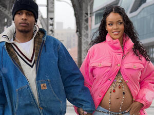 Rihanna, first sparked pregnancy rumors in November 