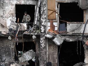 Over 100 civilians killed in attacks in Ukraine