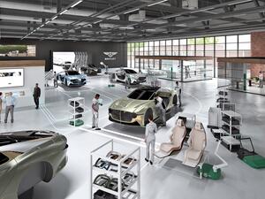 BENTLEY تؤمِّن انتاج المملكة المتحدة لأول سيارة كهربائية - وتلتزم باستثمار 2.5 مليار جنيه إسترليني في مجال الاستدامة على مدى العقد المقبل