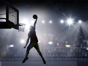  A Florida high school basketball star is the tallest in the world