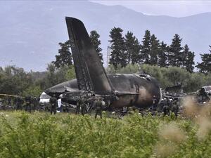 الجزائر .. تحطم مقاتلة عسكرية غربي ومصرع الطيار