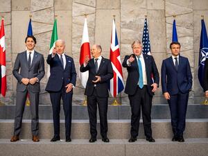  دعا الزعماء الدول المنتجة للنفط والغاز إلى التصرف بمسؤولية