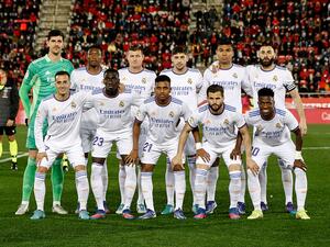 الشكوك تحوم حول مشاركة كريم بنزيمة مع ريال مدريد اليوم