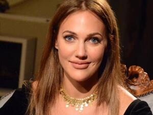 مريم اوزرلي مريم أوزرلي