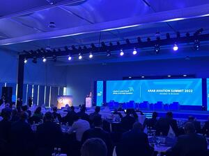 قمة العرب للطيران 2022 تؤكد ضرورة تظافر الجهود دعماً لتعافي قطاع الطيران والسياحة