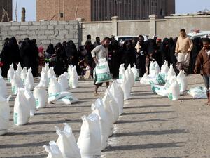 Yemen vows to hunt down kidnappers of aid workers