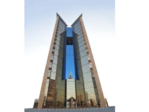 Sharjah Islamic Bank wins the Dubai Service Excellence Program award