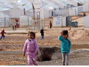 Syrian children at the Azraq refugee camp 