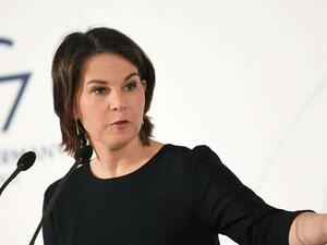 أنالينا بيربوك