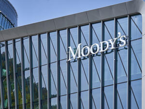 Moody's Downgrades Russia's Ratings to Ca