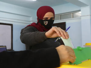 وينافس في هذه الانتخابات 4646 مترشحا ومترشحة للحصول على مقاعدهم في الدوائر الانتخابية المحددة