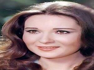 الفنانة نورا