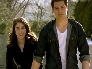 هازال كايا وشاتاي أولسوي هازال كايا وشاتاي أولسوي