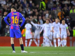 فرانكفورت يطيح بغريمه برشلونة من الدوري الأوروبي