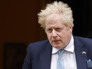 UK premier addresses Russians in video message