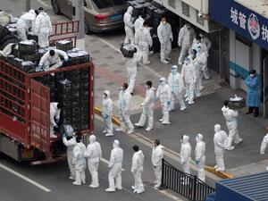 covid-19 cases has hit a new record in China