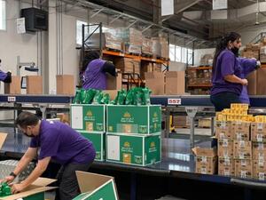 FedEx Volunteers Support More Than 1,000 Individuals in the UAE This Ramadan