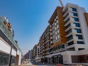 Azizi Developments Sources Italian and Norwegian Granite for Its Riviera Project in MBR City