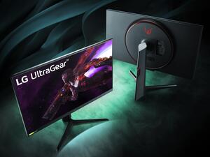 Discover LG’s Top-notch Gaming Arsenal to Battle Friends This Ramadan 