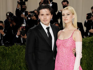 بروكلين بيكهام ونيكولا بيلتز بروكلين بيكهام ونيكولا بيلتز