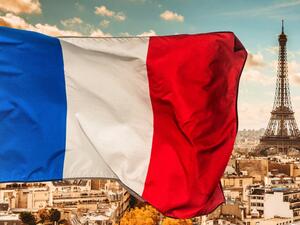 انقطاع خدمات الانترنت عن مدن في فرنسا