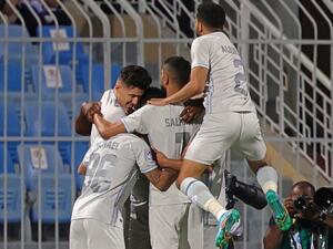 الهلال يتحدى الاتفاق اليوم (المصدر: أ ف ب)
