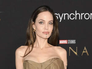 أنجلينا جولي أنجلينا جولي