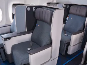 flydubai Showcases Its New Business Class Seat Offering at Arabian Travel Market