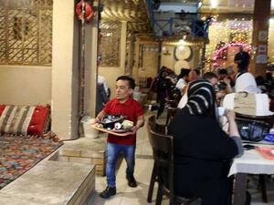 مطعم الأقزام بطهران.. قصة نجاح "العمالقة"