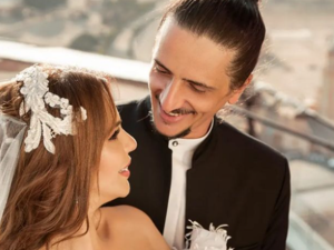 دنيا عبد العزيز تشارك متابعيها بصور من شهر العسل