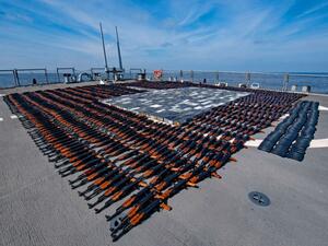 شحنات سلاح ايرانية موجهة للحوثيين